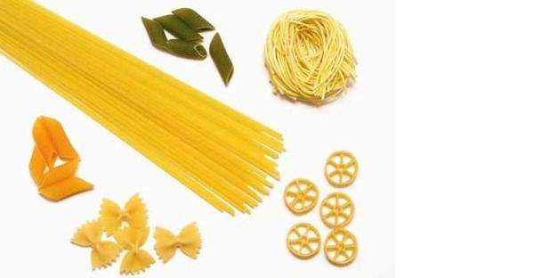 Råvaror till pasta paketeras i storsäck, papperssäck, PE-säck och PP-säck (Bilden ägs av Accon AB)