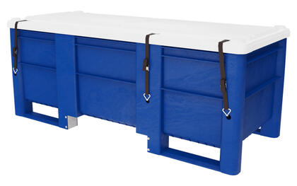 Swedebox plastbehållare förenklar arbetet och logistiken kring förvaring av farligt avfall, såsom bil-och lastbilsbatterier men också för livsmedel inom livsmedelsindustrin.