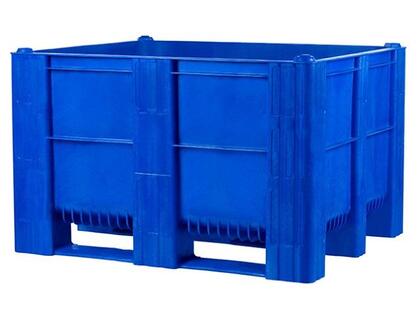 Swedebox 1000 ACE är en plastbehållare som används för hantering och återvinning av avfall såsom bil- och lastbilsbatterier, kemikalier, lösningsmedel, elektronik etc, men även inom livsmedelsindustrier av olika slag.