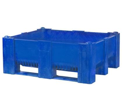 Swedebox 1000 SH440 är en hög eller lägre modell av robust plastcontainer som förvarar farligt avfall som ska till återvinning, på ett stabilt och säkert sätt.
